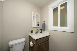 23335 Bents Rd, Aurora, OR 97002 - Photo 26