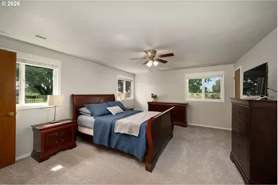 23335 Bents Rd, Aurora, OR 97002 - Photo 20