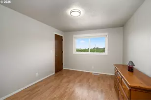 23335 Bents Rd, Aurora, OR 97002 - Photo 28