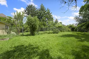 542 NE 80th Ave, Portland, OR 97213 - Photo 6