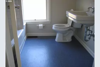 542 NE 80th Ave, Portland, OR 97213 - Photo 22