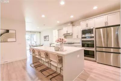 10207 NE 126th Pl, Vancouver, WA 98682 - Photo 4