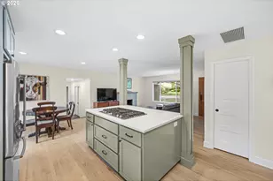 18718 Rose Way, West Linn, OR 97068 - Photo 12