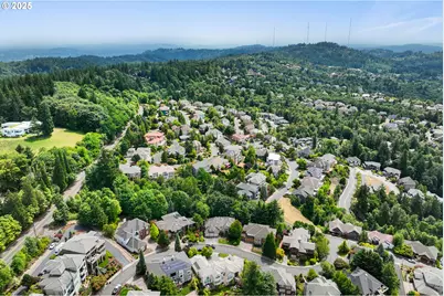 9137 NW McKenna Dr, Portland, OR 97229 - Photo 46