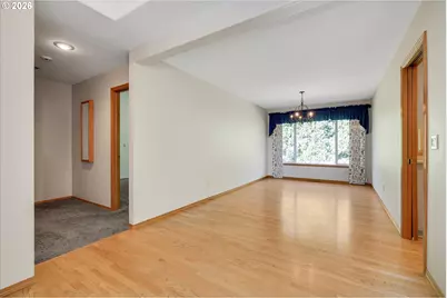1110 NE 15th Ave, Canby, OR 97013 - Photo 10