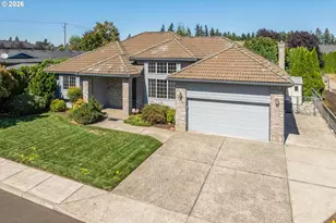1110 NE 15th Ave, Canby, OR 97013 - Photo 4