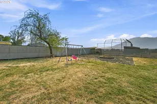 203 Alameda St, Myrtle Creek, OR 97457 - Photo 30