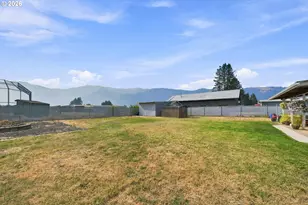 203 Alameda St, Myrtle Creek, OR 97457 - Photo 28