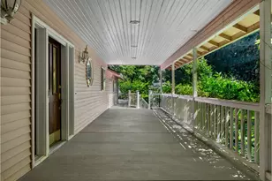 13221 SE Blackberry Cir, Portland, OR 97236 - Photo 6