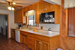 6181 Lower River Rd, Grants Pass, OR 97526 - Photo 6