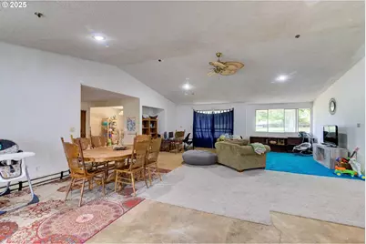 29882 S Hult Rd, Colton, OR 97017 - Photo 20