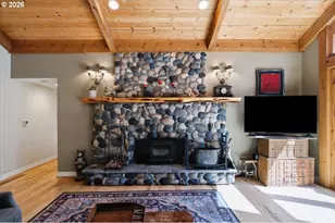 29700 SW Mountain Rd, West Linn, OR 97068 - Photo 14