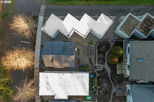 1811 Cousteau Loop SE, Salem, OR 97302 - Photo 36