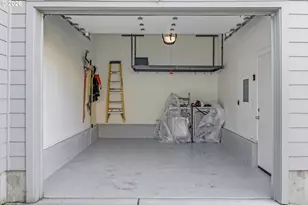 1811 Cousteau Loop SE, Salem, OR 97302 - Photo 20