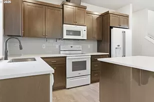 1811 Cousteau Loop SE, Salem, OR 97302 - Photo 10