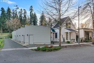 1811 Cousteau Loop SE, Salem, OR 97302 - Photo 32