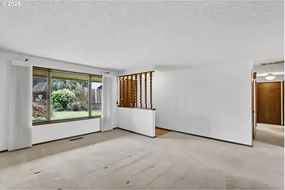 17363 SW Washington Ct, Beaverton, OR 97078 - Photo 6