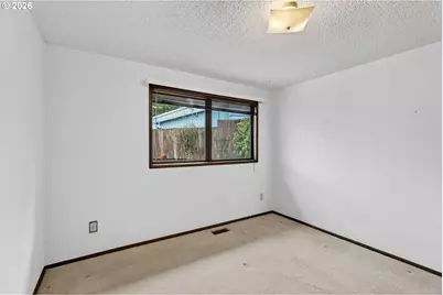 17363 SW Washington Ct, Beaverton, OR 97078 - Photo 22