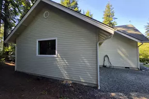 225 18th St, Port Orford, OR 97465 - Photo 4