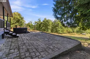 153 Claudine Ct, Kelso, WA 98626 - Photo 8
