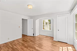 115 E Hilliard Ln, Eugene, OR 97404 - Photo 18