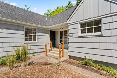 115 E Hilliard Ln, Eugene, OR 97404 - Photo 4