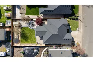 221 E 16th St, Lafayette, OR 97127 - Photo 44