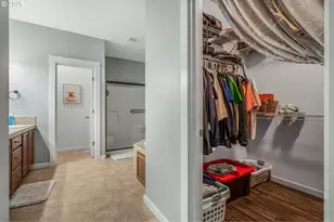 221 E 16th St, Lafayette, OR 97127 - Photo 28