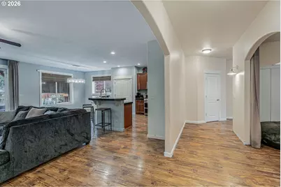 221 E 16th St, Lafayette, OR 97127 - Photo 16