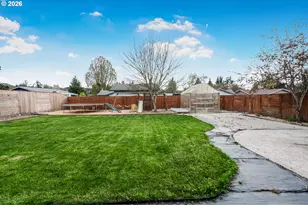 221 E 16th St, Lafayette, OR 97127 - Photo 38