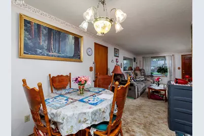 1259 Randolph Rd, Woodburn, OR 97071 - Photo 10