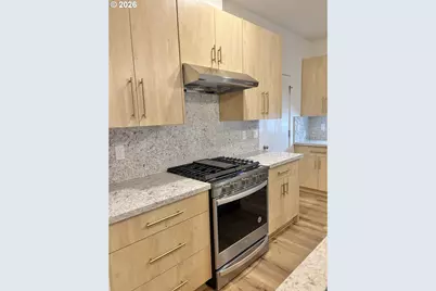6371 SE 84th Ave, Portland, OR 97266 - Photo 6