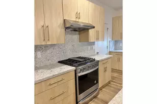 6371 SE 84th Ave, Portland, OR 97266 - Photo 6
