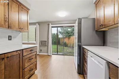 605 SE 121st Ave #5, Vancouver, WA 98683 - Photo 12