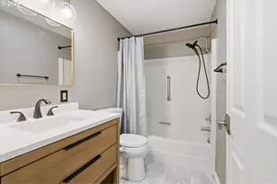 605 SE 121st Ave, Vancouver, WA 98683 - Photo 14