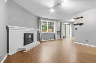 605 SE 121st Ave, Vancouver, WA 98683 - Photo 2