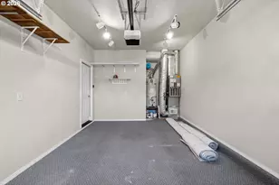 20123 Hoodview Ave, West Linn, OR 97068 - Photo 12