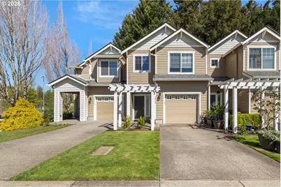 20123 Hoodview Ave, West Linn, OR 97068 - Photo 2