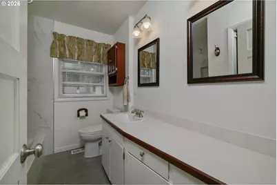 6290 SW Carman Dr, Lake Oswego, OR 97035 - Photo 18