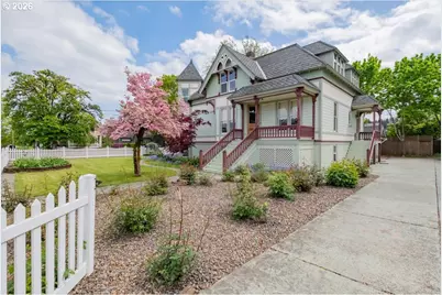 1121 Main St, Dallas, OR 97338 - Photo 4