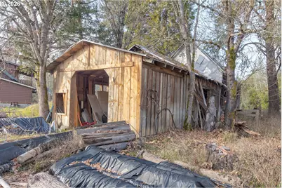 4420 Holland Loop Rd, Cave Junction, OR 97523 - Photo 36