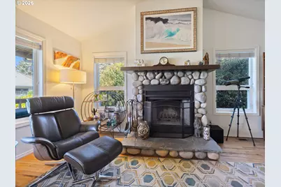 189 Sea Crest Ln, Otter Rock, OR 97369 - Photo 6