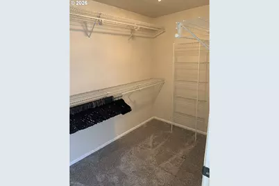 326 Auburn Ln, Creswell, OR 97426 - Photo 8