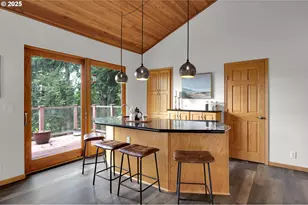 3758 Pine Canyon Dr, Eugene, OR 97405 - Photo 14