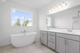 673 Parker Loop, Silverton, OR 97381 - Photo 34