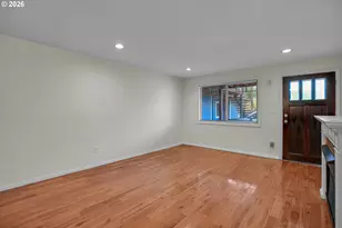 4956 NE 9th Ave, Portland, OR 97211 - Photo 14