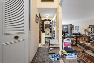 157 Westbrook Way, Eugene, OR 97405 - Photo 4