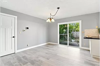 10308 NE Manor Dr, Vancouver, WA 98686 - Photo 10
