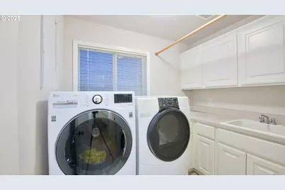 2640 NE Nova Ave, Hillsboro, OR 97124 - Photo 22