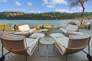 2600 Summit Dr, Lake Oswego, OR 97034 - Photo 10